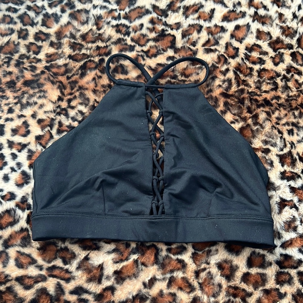Alo sports bra